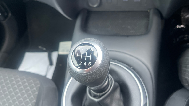 Nissan Juke 1.0 DiG-T Acenta Premium 5dr Petrol Hatchback